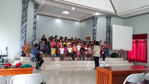 Kesasian Anak sekulah minggu de padak